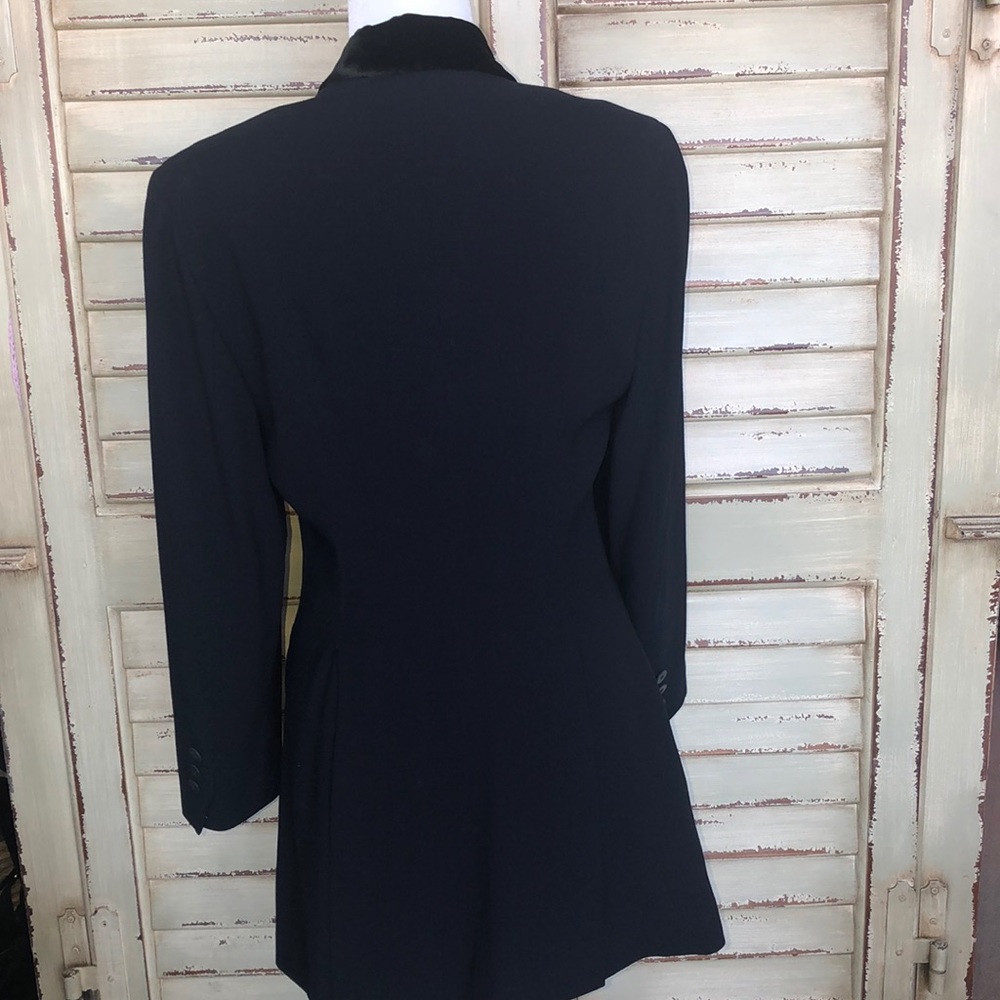 Vintage DKNY Blazer - Picture 3 of 8